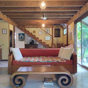 Tema'e House Séjour chez l'habitant Temae